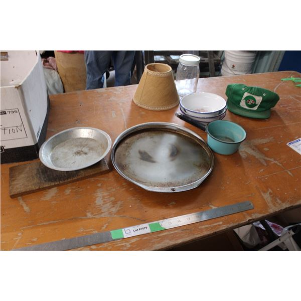 Enamel Ware Kitchenware Misc Items