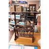 Image 1 : Table Magazine Rack (Needs Repairs)