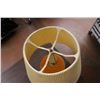 Image 4 : Yellow Vintage Lamp
