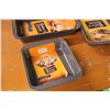 Image 2 : 7 Baking Pans NOS (Never Used)