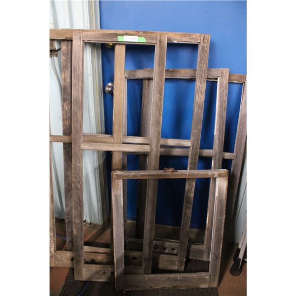 (2X THE MONEY) 6 Vintage Window Frames Wooden