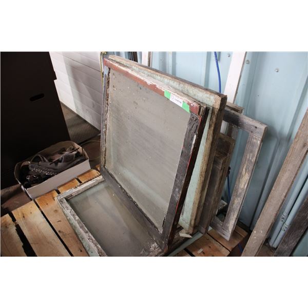 9 Window Vintage Wooden 4 With Pains 5 Without