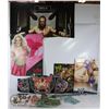 Image 1 : LARGE FLAT OF WWE COLLECTIBLES INCLUDING DIVA BELT