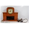 Image 1 : ART DECO CLOCK- LIGHT AND CLOCK BOTH WORK