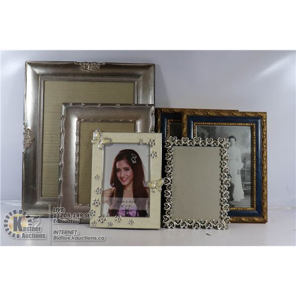 BOX OF ESTATE PICTURE FRAMES