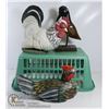 Image 1 : BASKET OF CHICKEN / ROOSTER DECOR