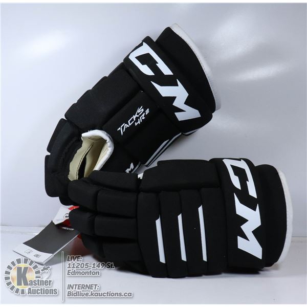 CCM TACKS 4 ROLL 2 JUNIOR HOCKEY GLOVES NEW