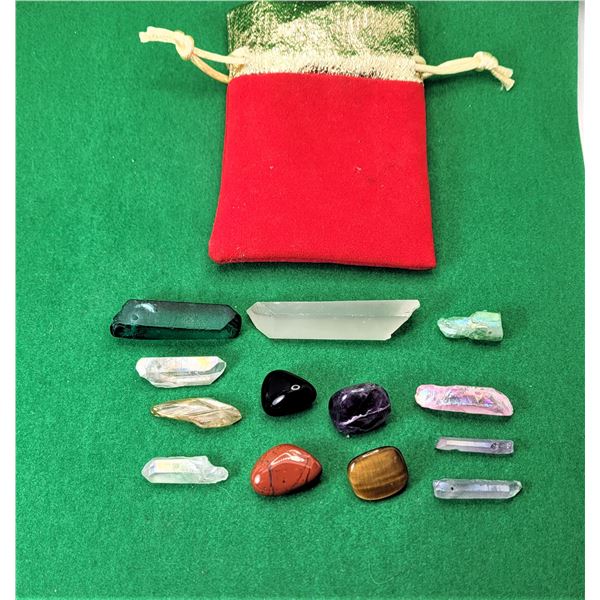 6)  LOT OF 13 NATURAL CHAKRA HEALING