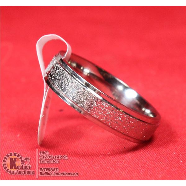 MENS STAINLESS STEEL RING SIZE 11
