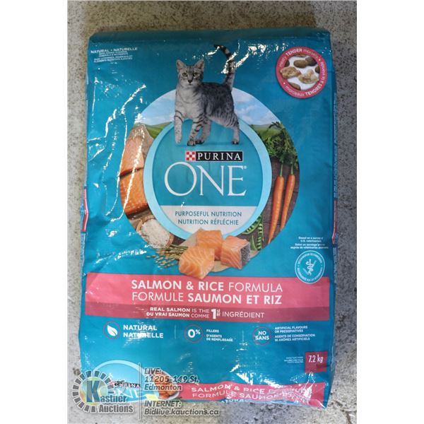 PURINA ONE SALMON AND RICE FORMULA CAT FOOD. 7.2KG