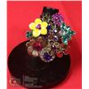 Image 1 : LARGE FLORAL MULTI STONE DINNER RING