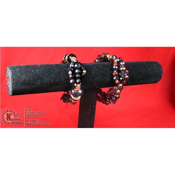 VINTAGE PAIR OF AURORA BRACELETS TOGETHER