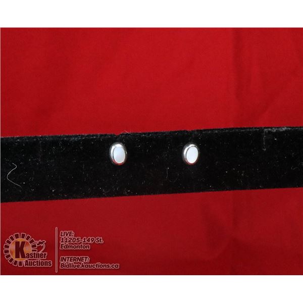 SILVER AND MOTHER OF PEARL EARRINGS IN BOX