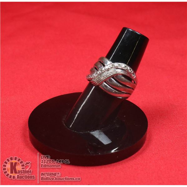 LADIES VINTAGE SILVER DINNER RING PEOPLES