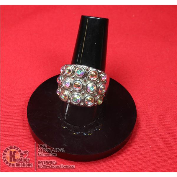 PEOPLES IRRADESCENT STONE TRIPLE ROW RING