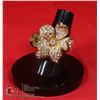 Image 1 : GOLD LARGE FLORAL DINNER RING