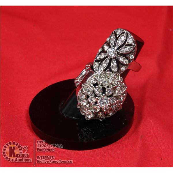 MILANO DINNER RINGS TOGETHER