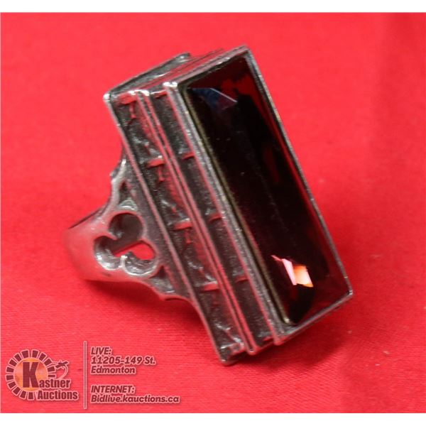 ALCHEMIST PANDORA RING OPENS AS A BOX RING ENGLAND