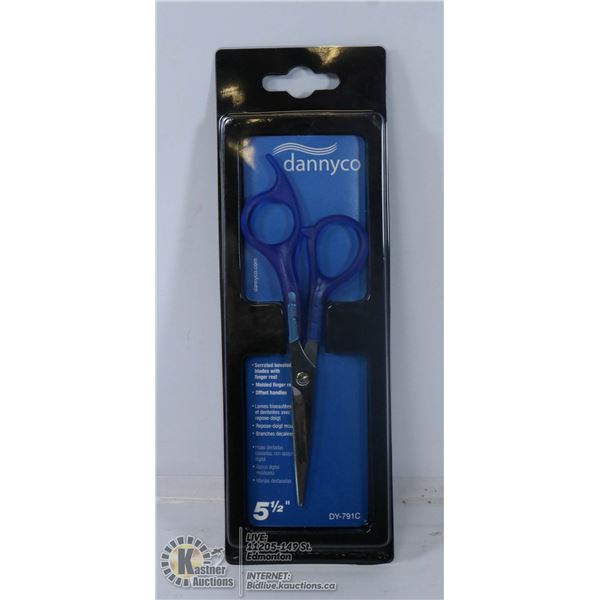 DANNYCO 5 1/2" SCISSORS.