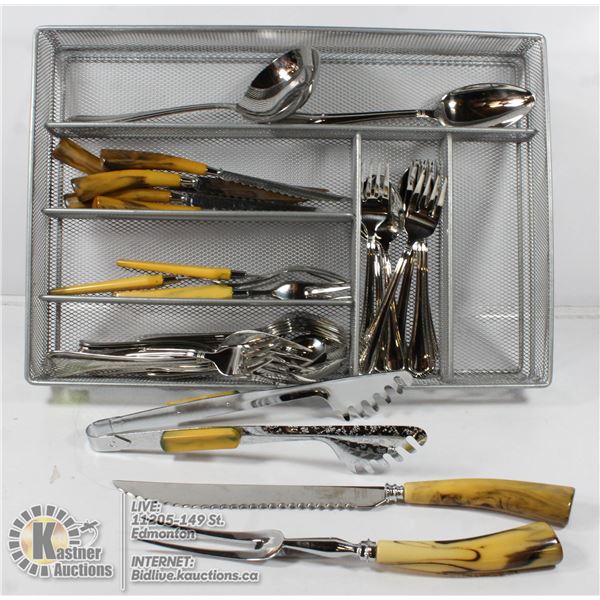LOT OF SILVERWARE WITH DRAWER ORGANZER