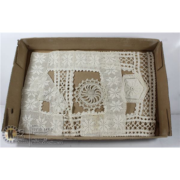 BOX OF ASSTD CROCHET DOILIES & TOPPERS