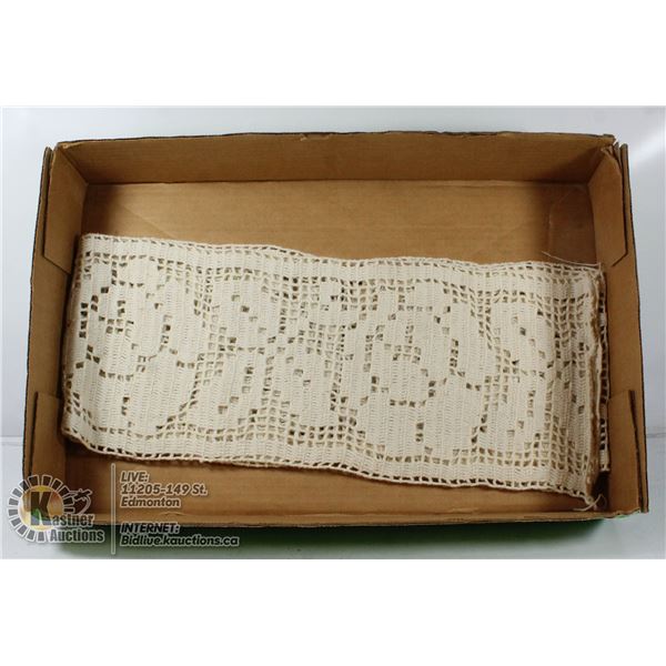 ANTIQUE CROCHET TABLE RUNNER 78X7"