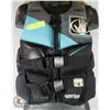 Image 1 : BODY GLOVE LIFE JACKET ADULT SIZE SMALL