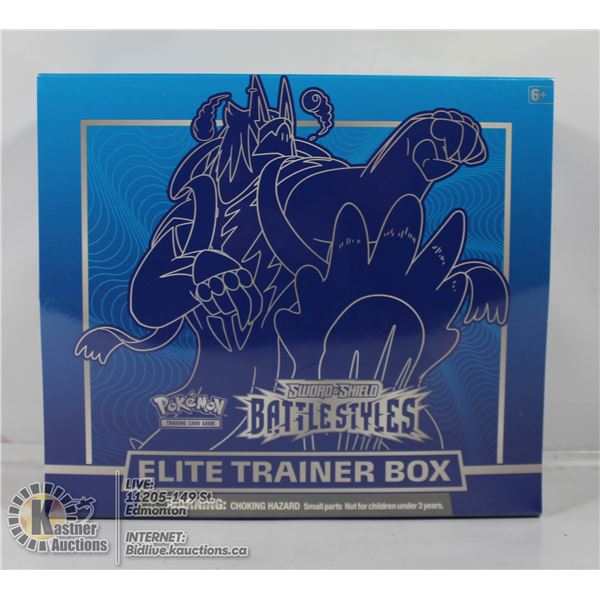 BATTLE STYLES ELITE TRAINER BOX WITH x8 BOOSTERS E