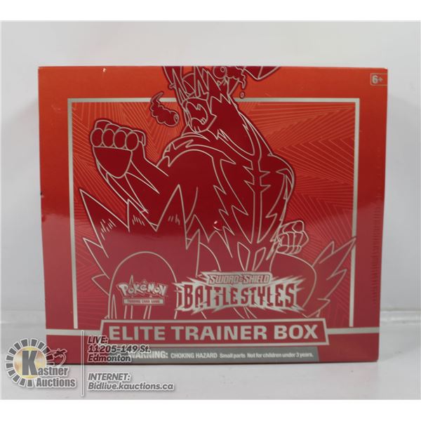 BATTLE STYLES ELITE TRAINER BOX WITH x8 BOOSTERS E
