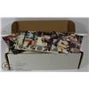 Image 1 : BOX OF MIXED HOCKEY CARDS