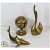 Image 1 : 3 PC ASSORTED BRASS
