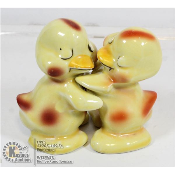 VINTAGE VAN TELLINGEN HUGGING BABY DUCKS