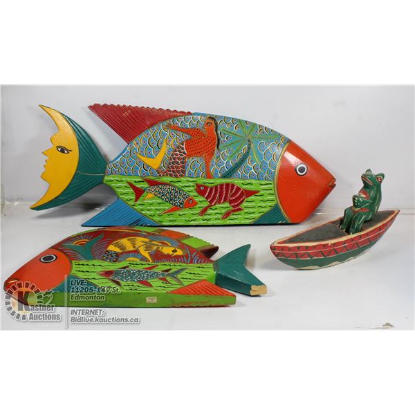 2 MEXICAN WOOD PAINTED FISH THEMED CARVINGS