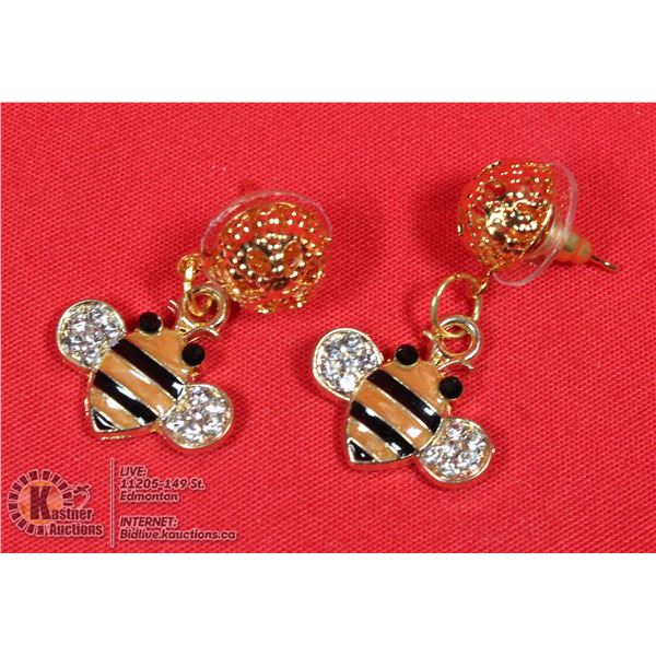 BUMBLEBEE W/HALF DOME POST