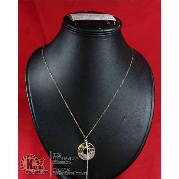 #149-DIAMOND ACCENT PENDANT & NECKLACE 18"