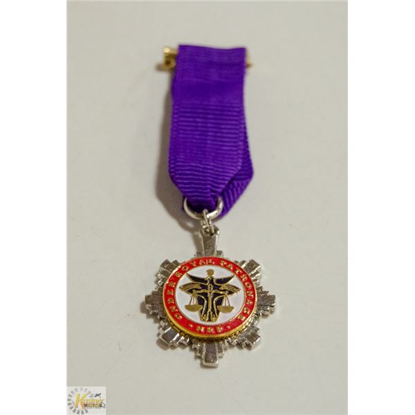 VINTAGE "UNDER ROYAL PATRONAGE - HRP" MEDAL
