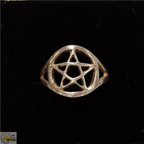 VINTAGE .925 STERLING SILVER STAR CIRCLE RING
