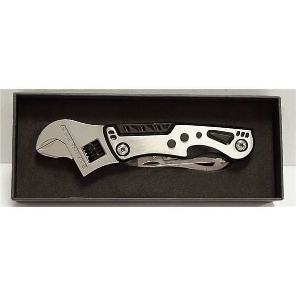 UNCLAIMED WRENCH MULTI TOOL W/ LED LIGHT