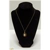 Image 1 : 14 KT GOLD 18 INCH NECKLACE WITH 14 KT RETRO