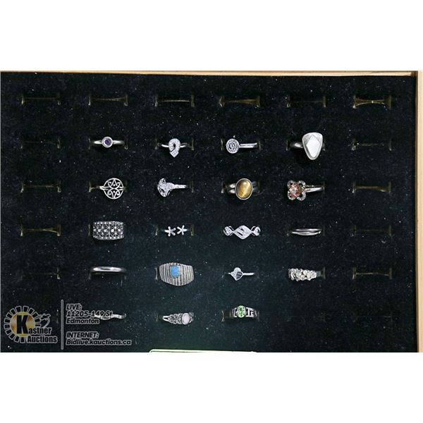 19 STERLING SILVER RINGS AND DISPLAY