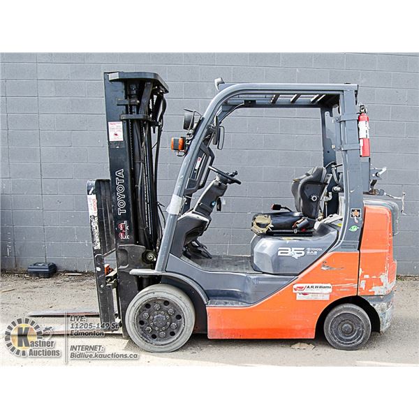 1997 TOYOTA 25 4500LBS  PROPANE FORKLIFT (WORKING)