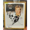 Image 1 : FRAMED 20"X26" WAYNE GRETZKY LITHOGRAPH