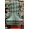Image 1 : SEARS BRAND PLAID WINGBACK CHAIR 41" X 28"