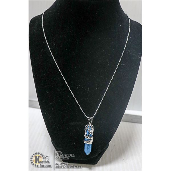 TURQUOISE STONE WRAPPED IN SHEATH NECKLACE 925
