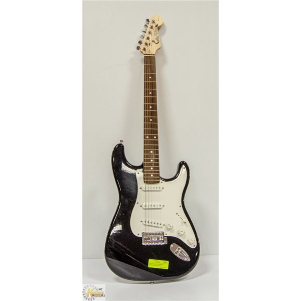 AFFINITY SERIES SQUIRE BY FENDER STRATOCASTER