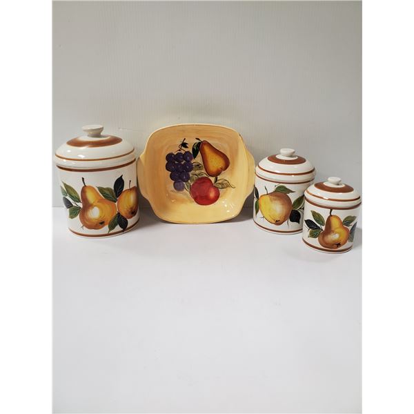 3PC CANISTER SET WITH SQUARE BAKEWARE DISH