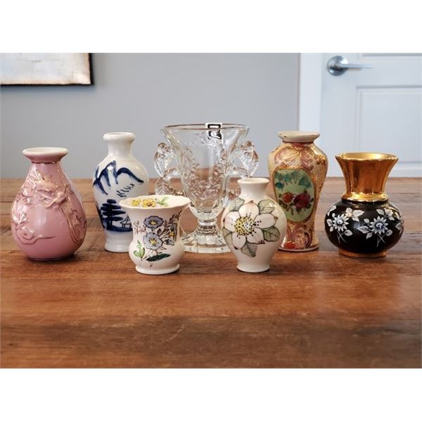 COLLECTION OF 7 MINIATURE VASES FROM AROUND THE