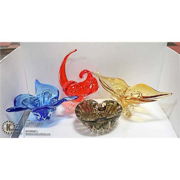 VINTAGE MID CENTURY MODERN AMBER STRETCHED GLASS