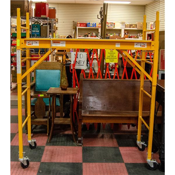 BRAND NEW BAKERS SCAFFOLD