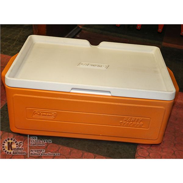 COLEMAN PARTY STACKER COOLER